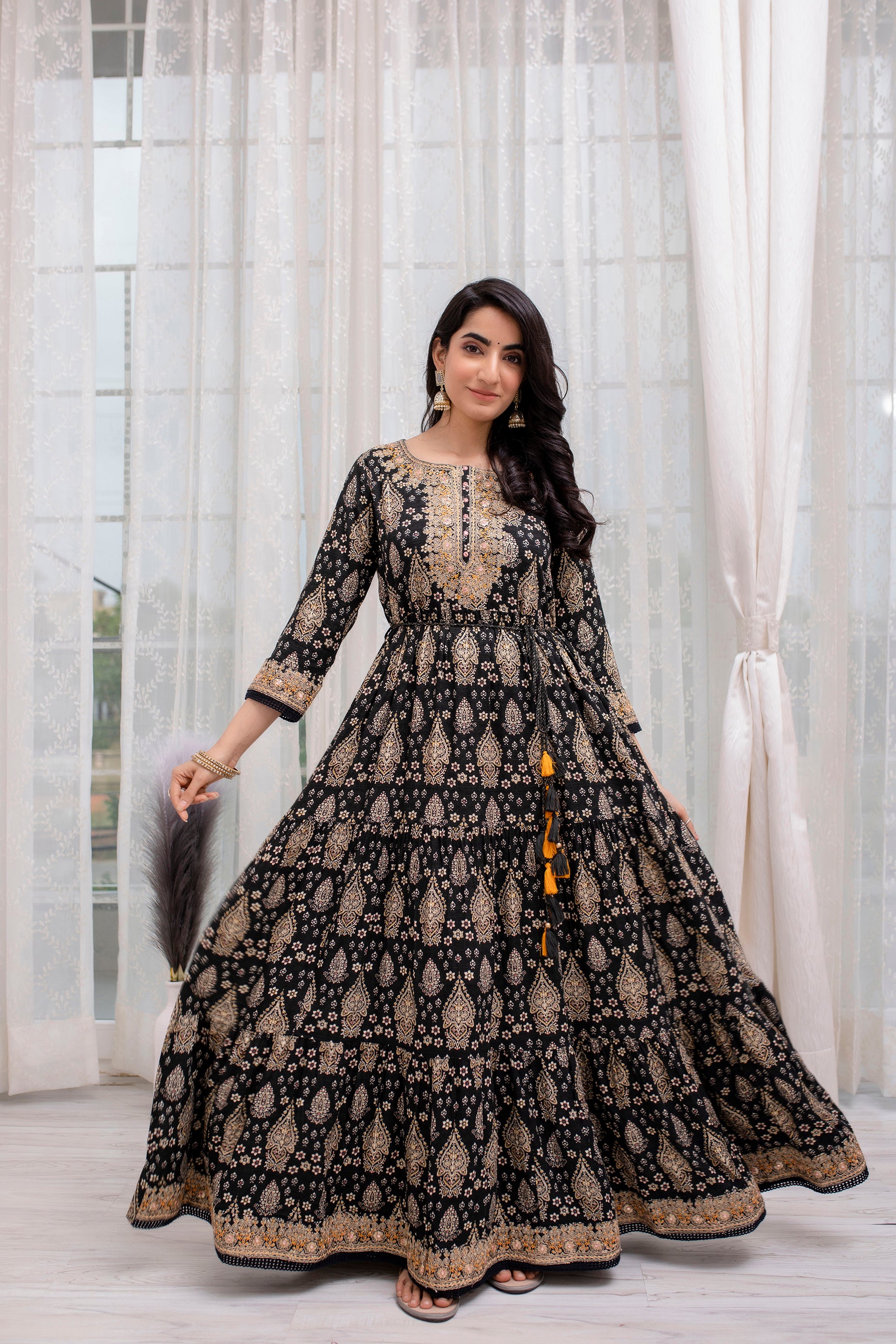 Buy Anarkali Style Gowns Online: Women's Trendy Gowns Collection